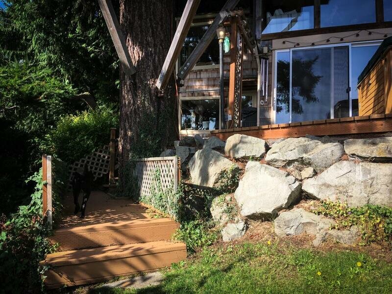 Cottage Lake Bed and Breakfast