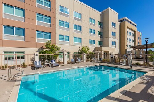 Residence Inn by Marriott Riverside Moreno Valley, Rezervasyon Otel Moreno Valley Kaliforniya