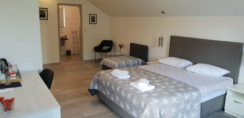 KE-TO Zagreb Airport Rooms, Reservar Hotel Velika Gorica Zagreb