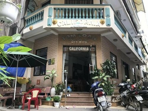 California Guest House, Забронировать Гостевой дом Район 11 Хошимин