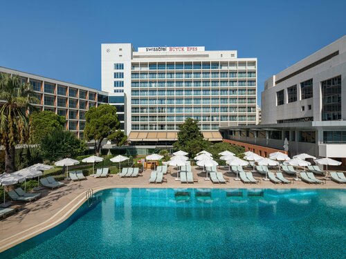Swissotel Buyuk Efes Izmir, Забронировать Отель Отели Измира с питанием, рядом с Измирская международная ярмарка, Пансион