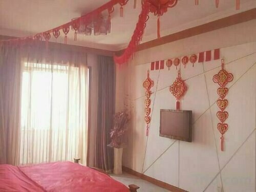 Dalian Sanhe Hotel, Rezerwuj Hotel Hotele w Dalian Area z parkingiem, Parking