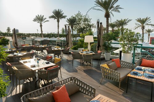 Hilton Dubai Jumeirah, Забронировать Курортный отель Отели Эмирата Дубая по системе «всё включено», Всё включено