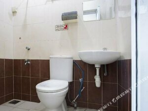 Mari-Mari Guesthouse, Rezerwuj Hotel Hotele w Melaka z parkingiem, Parking