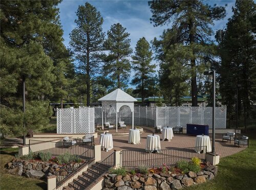 DoubleTree by Hilton Hotel Flagstaff, Забронировать Отель Бизнес-отели Флагстафф, 4* 5*