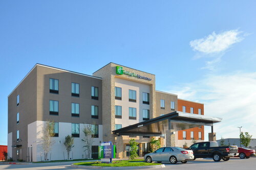 Holiday Inn Express & Suites Oklahoma City Mid - Arpt Area by IHG, Забронировать Отель Оклахома-Сити Оклахома