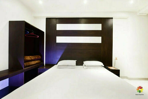 Hotel Starline, Prenota Hotel Hotel a Guwahati con parcheggio, Parcheggio