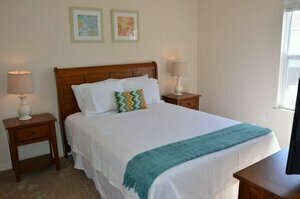 Villa Universal - Lucaya Village 4 Bedroom Apartment