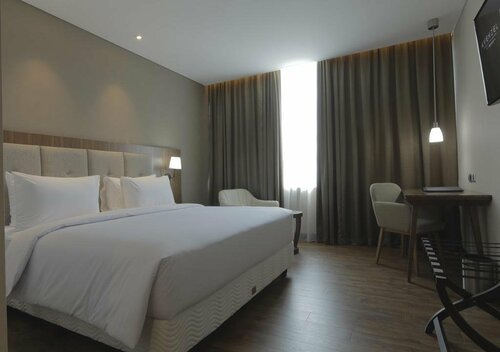 Avenzel Hotel & Convention Cibubur, Varaa Hotelli Cibubur West Java