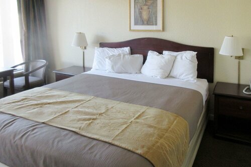 Quality Inn & Suites, Book Hotel Georgetown Charleston