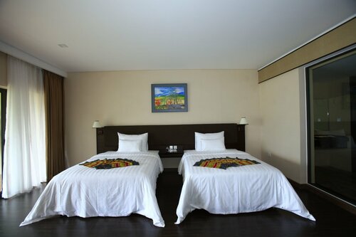 Serena Kim Boi Resort - Hoa Binh, Reservar Resort Hotéis em Hoa Binh com estacionamento, Estacionamento
