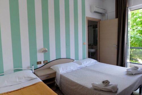 Hotel Kim, Забронировать Отель Белларива Римини
