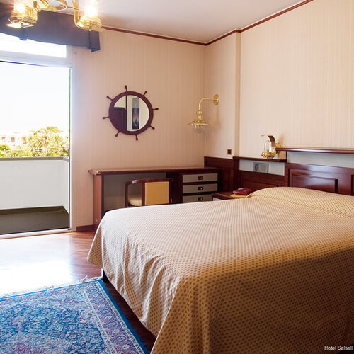 Hotel Salsello, Забронировать Отель Отели Бишелье с парковкой, Парковка