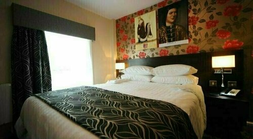 The Bull Hotel, Забронировать Отель Милтон-Кинс Бакингемшир