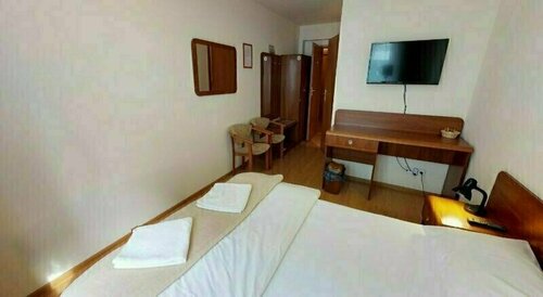 Noclegi Czarna Perła, Book Hotel  