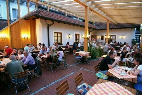 Hotel Neuwirt, Prenota Hotel Hallbergmoos Alta Baviera