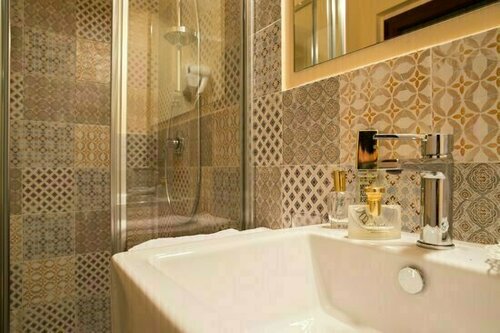 Locanda Borgognina, Varaa Hotelli Cartoceto Marche