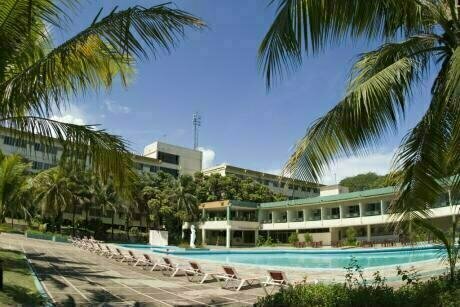 Hotel Miraflores, Reservar Hotel Hotéis em Holguín Province com pequeno-almoço, Café da manhã