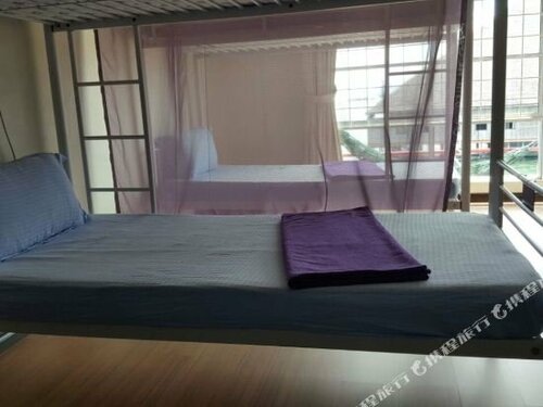 Best Bunk Beds Lodge, Rezerwuj Hotel Semporna Sabah