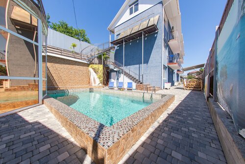 Barracuda Guest house, Book Pension Hoteller i Sudak med parkering, Parkering