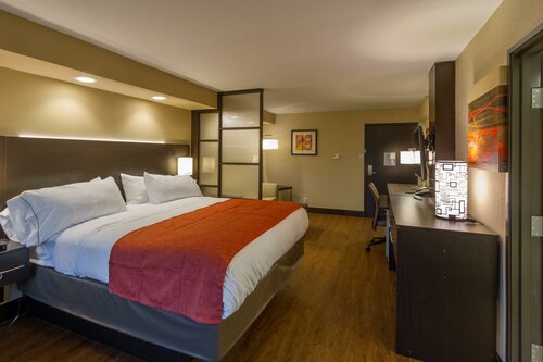 Holiday Inn Express & Suites San Antonio Medical - Six Flags by IHG, Забронировать Отель Отели Сан-Антонио с завтраком, рядом с Huebner Oaks Center, Завтраки