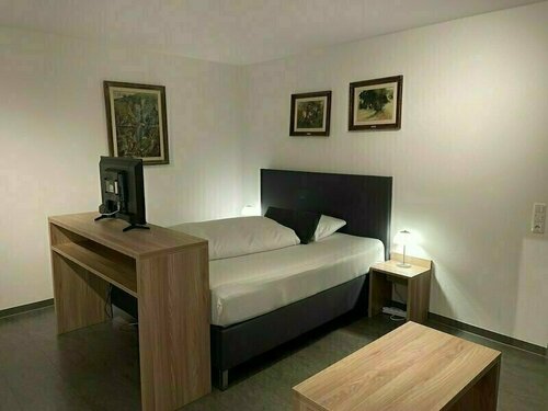 Hotel 7 Continents, Reserva ahora Hotel Neutraubling Upper Palatinate