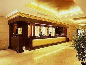 Huarong Hotel, Забронировать Отель Пекин район Пекина, рядом с Центральная телебашня Китая