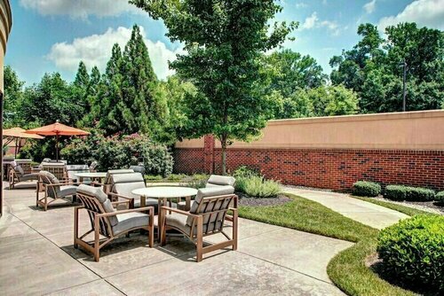 Courtyard by Marriott Richmond North, Buchen Sie Hotel Glen Allen Virginia