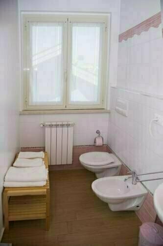 B&B Carlotta, Book Bed and Breakfast Hoteller i Abruzzo med parkering, Parkering