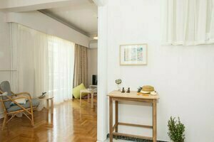 The Ideal Locale - A Sleek and Illuminated Space