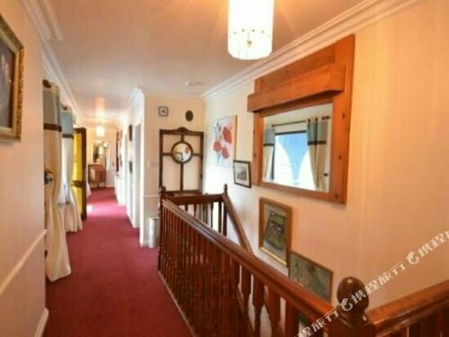 Gorman's B&B, Book Bed and Breakfast Hoteller i Kerry med parkering, Parkering