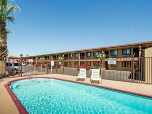 Days Inn by Wyndham Alamogordo/White Sands, Varaa Hotelli Alamogordo 