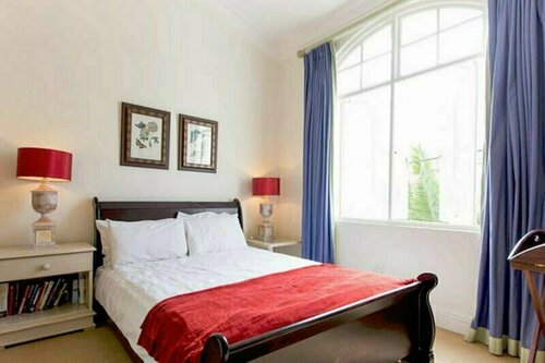15A on Hove, Забронировать Отель Бизнес-отели Кейптауна, рядом с Theatre On The Bay, 4* 5*