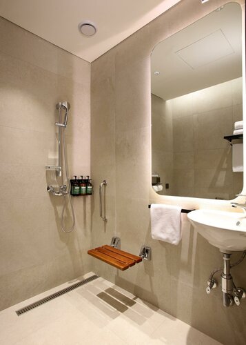 voco Seoul Gangnam by IHG, Забронировать Отель Отели Сеула с завтраком, рядом с Ресторан Nonhyeon Yangkkochi, Завтраки
