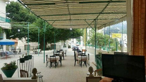 Modern Hotel, Prenota Hotel Fālūghā 