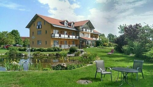 Landhotel Larenzen, Забронировать Отель Отели Баварии с парковкой, Парковка