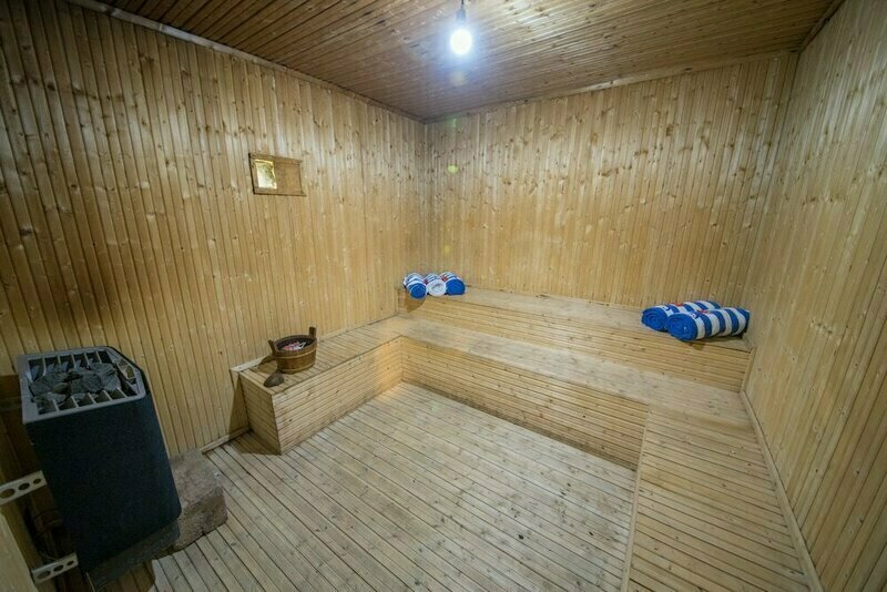 Dolphin Suites