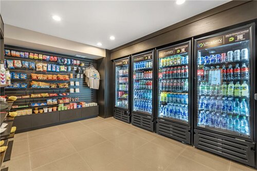 Best Western Plus Park Place Inn - Mini Suites, Забронировать Мини-отель Анахайм Disneyland California, рядом с Медицинский центр в Анахайме