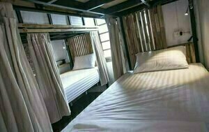 REST Ari Hostel, Забронировать Хостел Хостелы Бангкока, рядом с Мемориальная больница «Паоло», Хостел