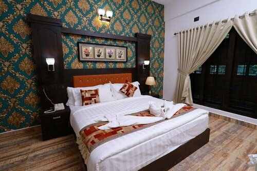 Periyar Mountain Palace, Book Hotel Kumily New Delhi