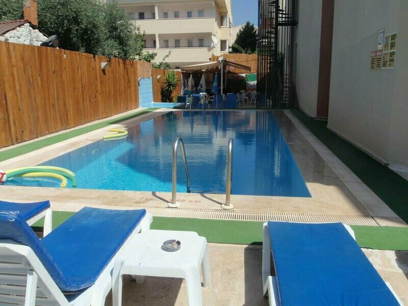 Aloe Hotel