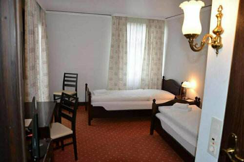 Hotel zur Traube, Забронировать Отель Мёглинген Баден-Вюртемберг