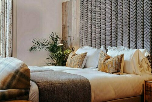 The Black Lion Pub & Boutique Guesthouse, Забронировать Отель Камден Лондон
