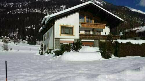 Fritz Apartments "Haus Bergblick", Rezervovat Apartmán Hotely v Carinthia s parkováním, Parkování