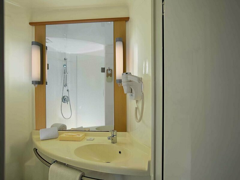 Ibis New Delhi Aerocity Hotel