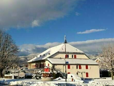 Auberge de la Réunion, Book Hostel / Vandrerhjem Hostels i Vaud, Hostel / Vandrerhjem