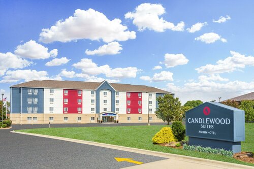 Candlewood Suites O Fallon by IHG, Забронировать Отель О'Фаллон Иллинойс