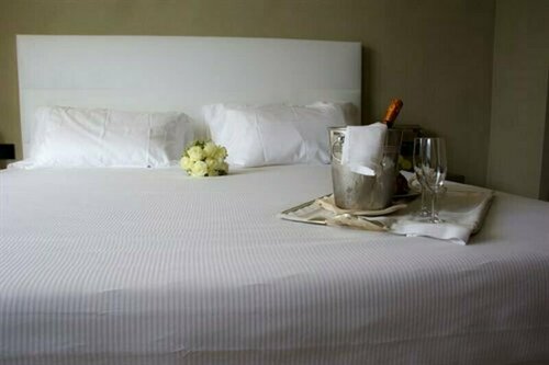 Hotel San Rocco, Book Hotel Hoteller i Lake Orta med pool, Swimmingpool