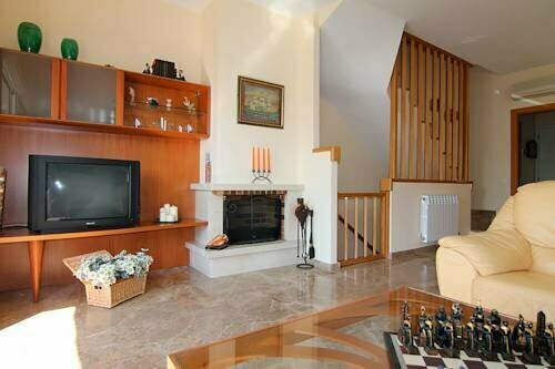 Llevant Sitges Rentals, Забронировать Вилла Виллы Ситжес, рядом с Пристань для яхт Сиджас-Эгуадольч, Вилла