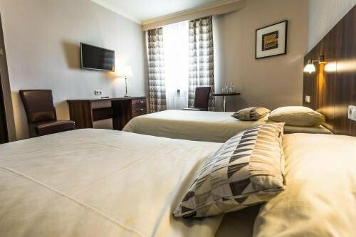 Hotel Onyx, Prenota Hotel Hotel 3 stelle a Lebus, 3*